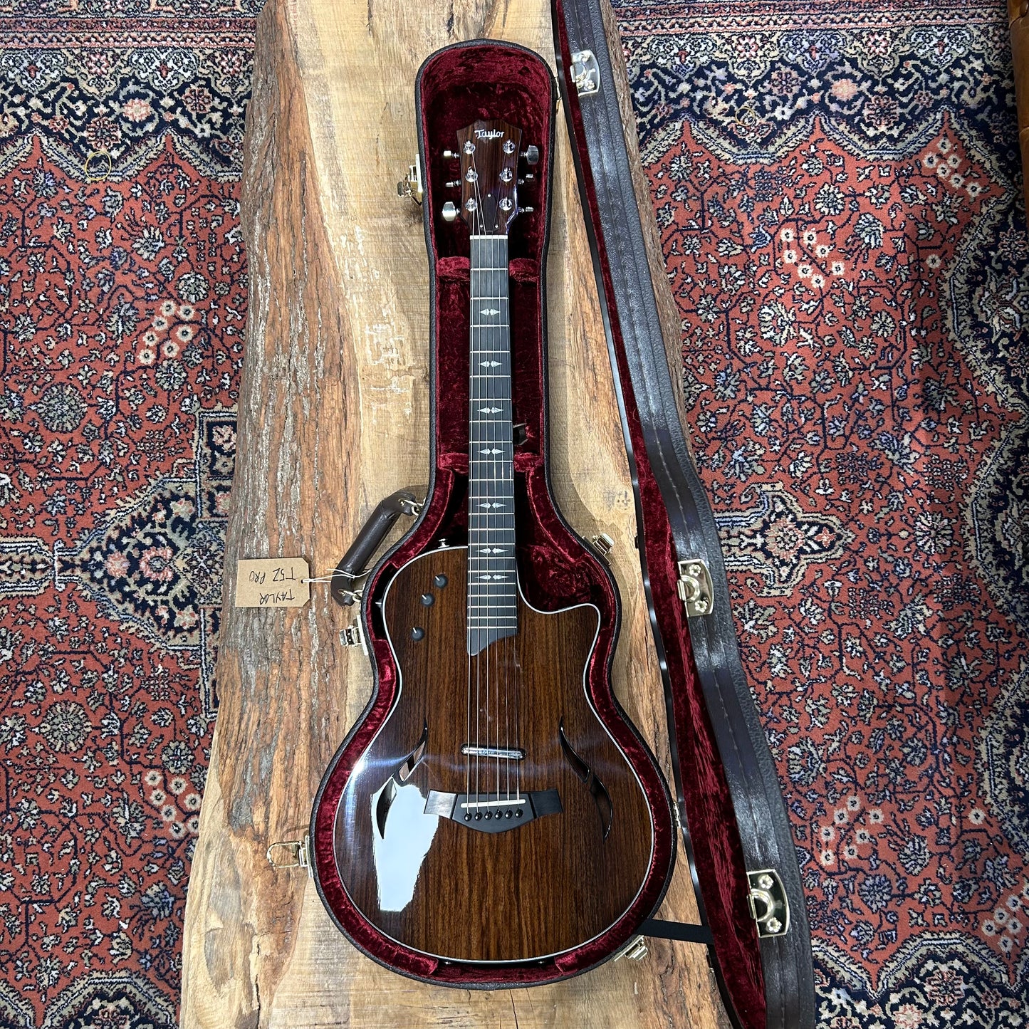 Taylor T5Z Pro-RW LTD Electro-Acoustic Hybrid Guitar (with Hard Case); Rosewood: Serial No: 1108065153 | Second Hand