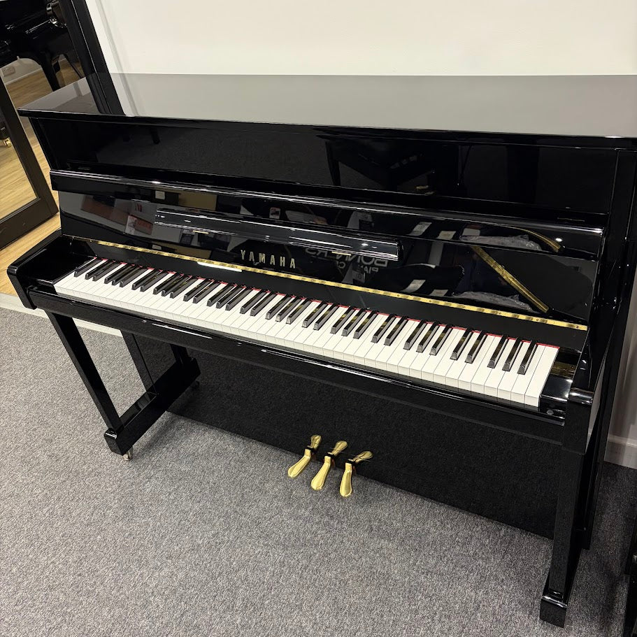 Yamaha B2 Upright Piano in Polished Ebony: Serial No: J34370434 | Second Hand