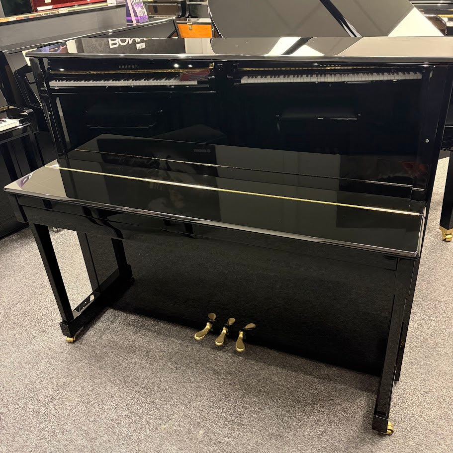 W Hoffmann T122 Upright Piano; Polished Ebony: Serial No: 167056| Second Hand