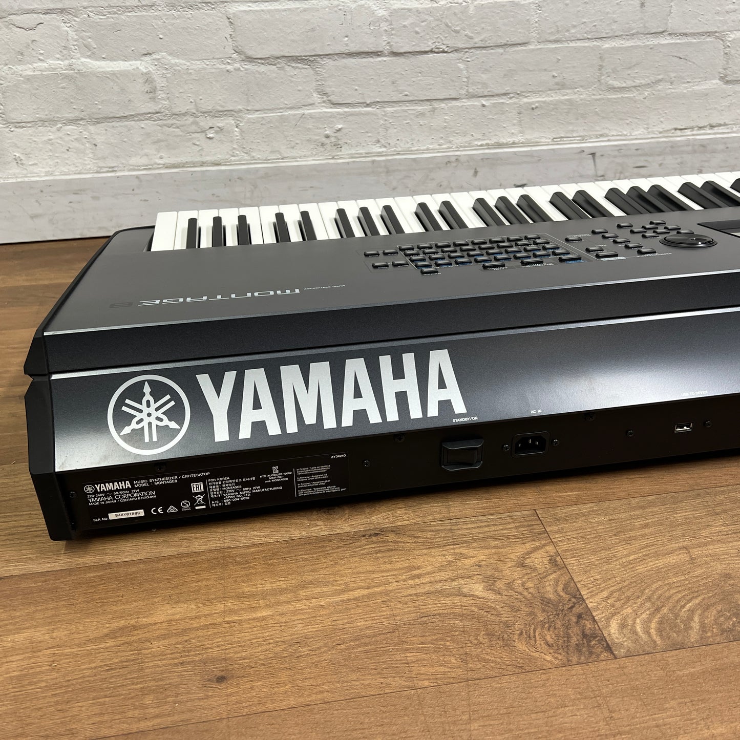 Yamaha Montage 8 Synthesizer Serial No: BAXY01008 | Second Hand