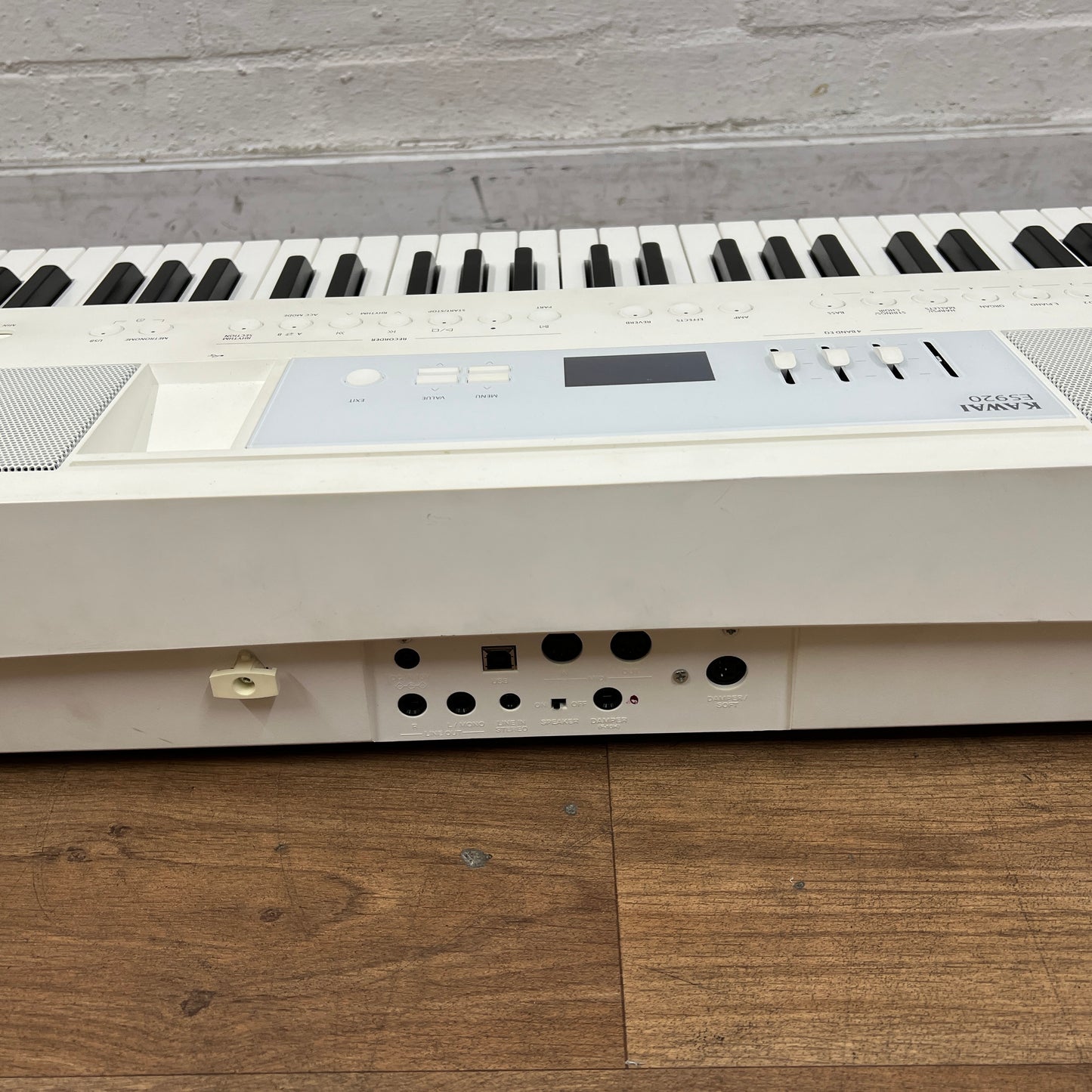 Kawai ES920 Digital Piano; White: Serial No: G555918 | Second Hand