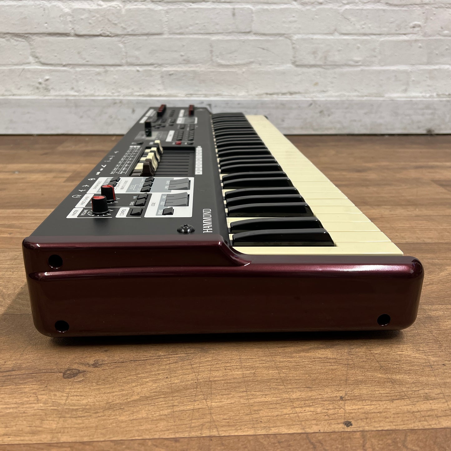 Hammond SK1 61 Stage Keyboard Serial No: 19050047 | Second Hand