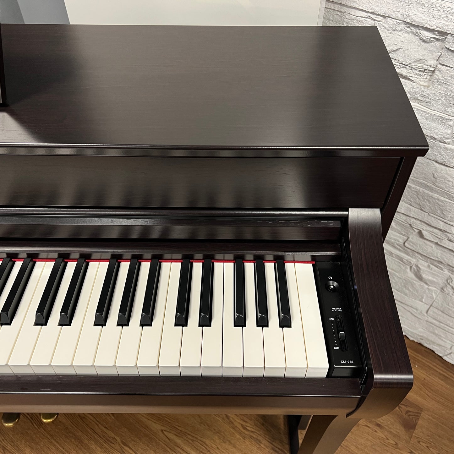 Yamaha CLP735 Rosewood Digital Piano With Matching Stool Serial No: BCBI01073 | Second Hand