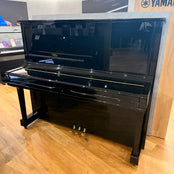 Yamaha U3 Upright Piano in Polished Ebony: Serial No: H1935860 | Second Hand