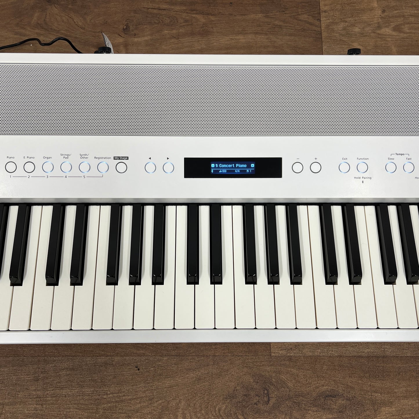 Roland FP90X Digital Piano with Stand & Pedals; White: Serial No: Z6N2086 | Second Hand