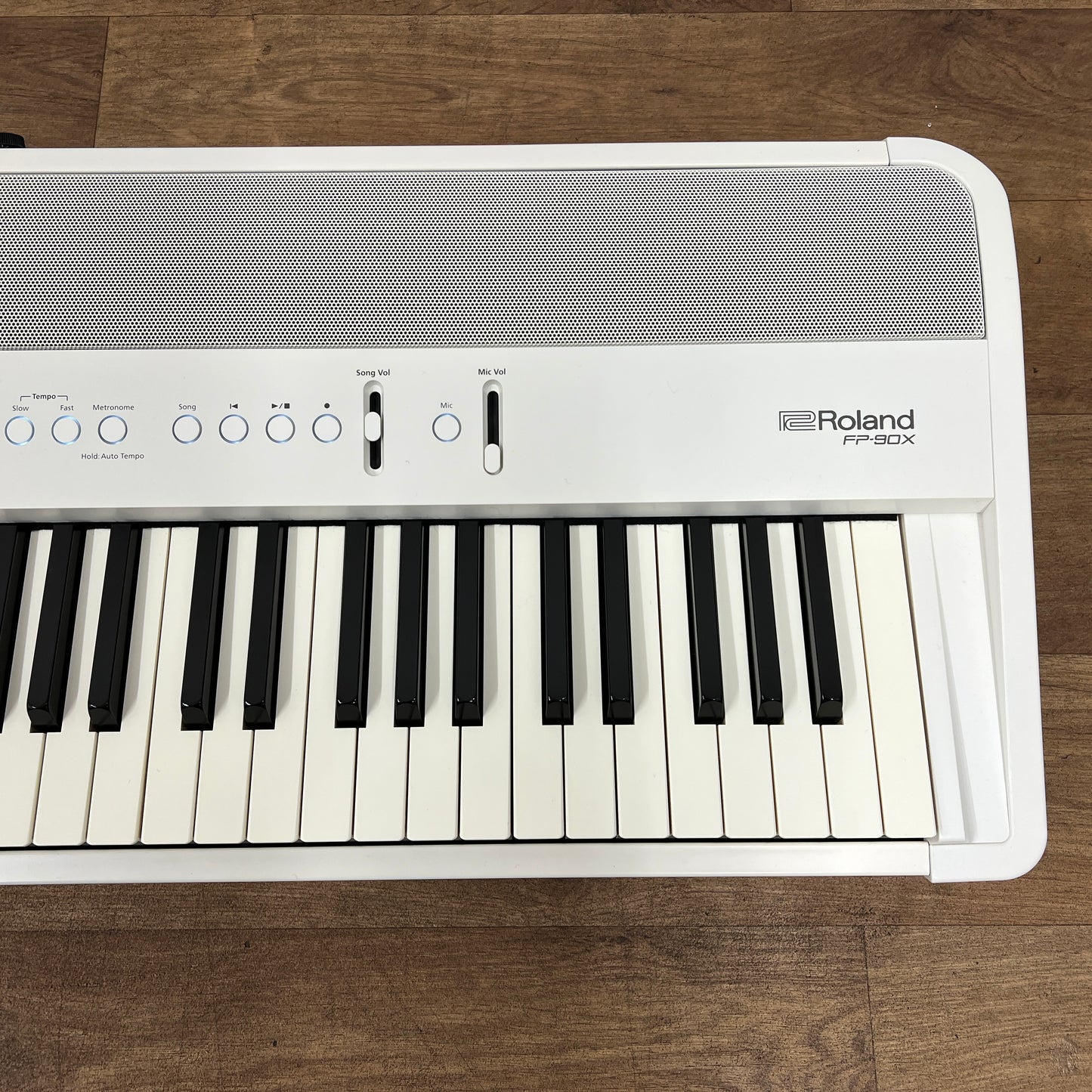 Roland FP90X Digital Piano with Stand & Pedals; White: Serial No: Z6N2086 | Second Hand