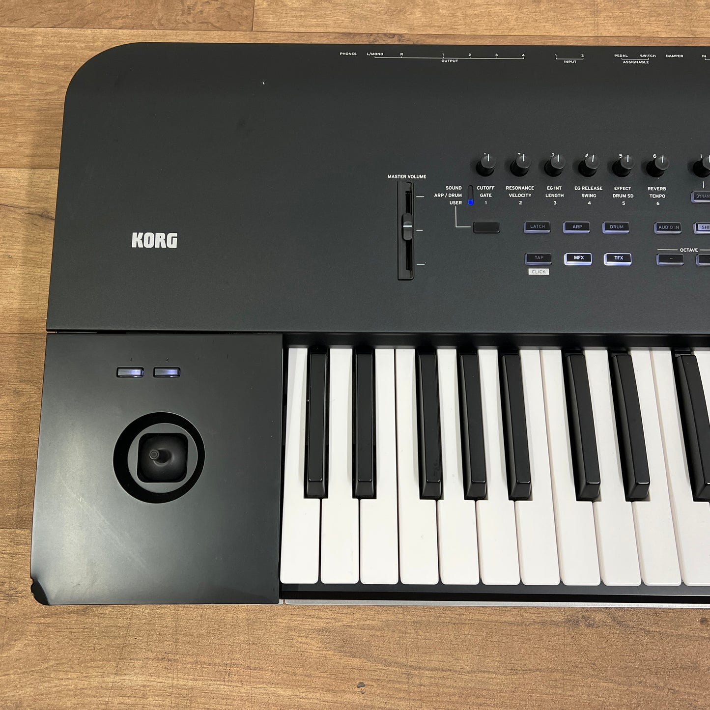 Korg Nautilus 61; Serial No: 713 | Second Hand