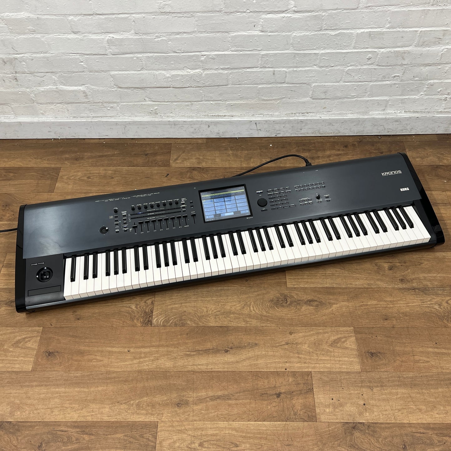 Korg Kronos 88: Serial No: 1682 | Second Hand