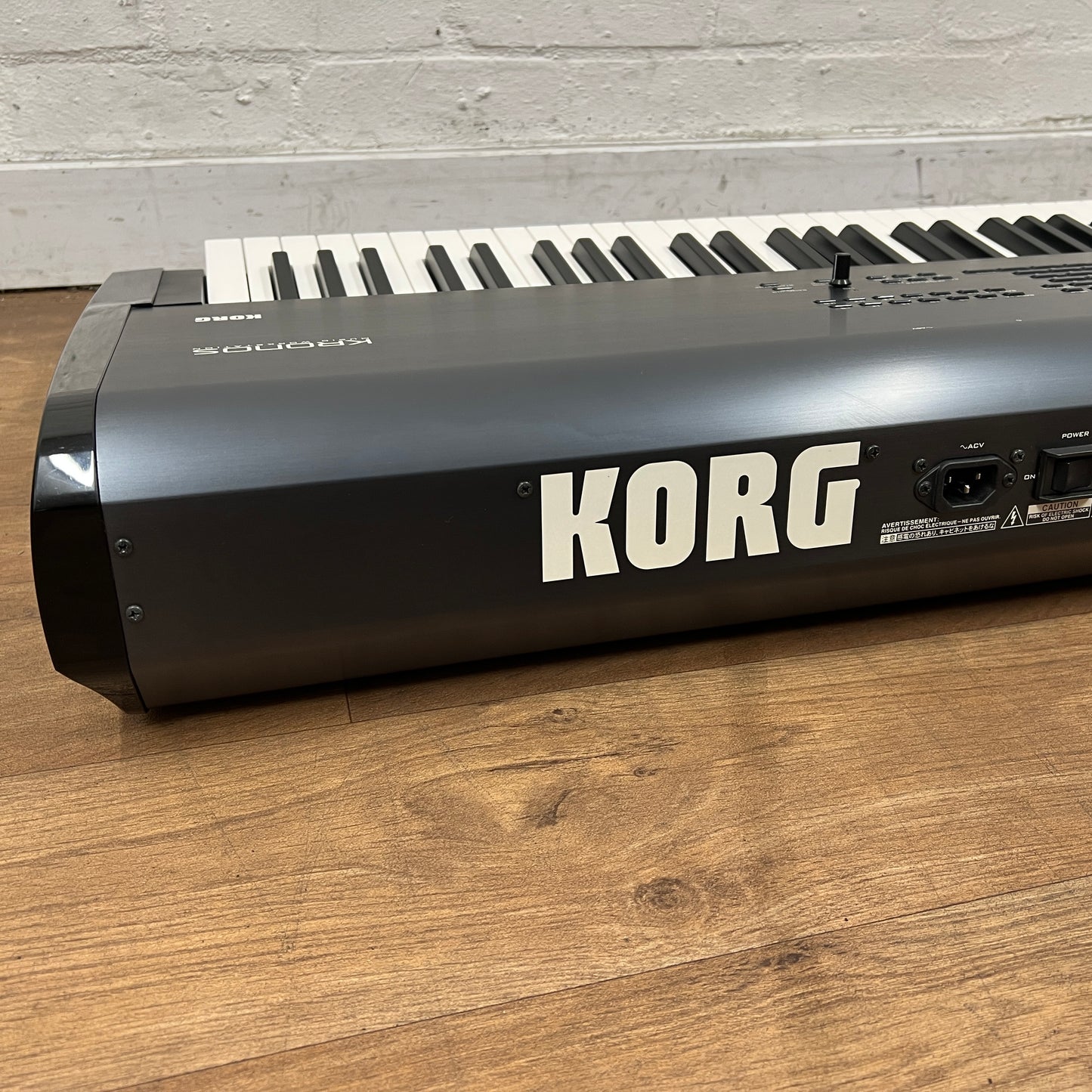Korg Kronos 88: Serial No: 1682 | Second Hand