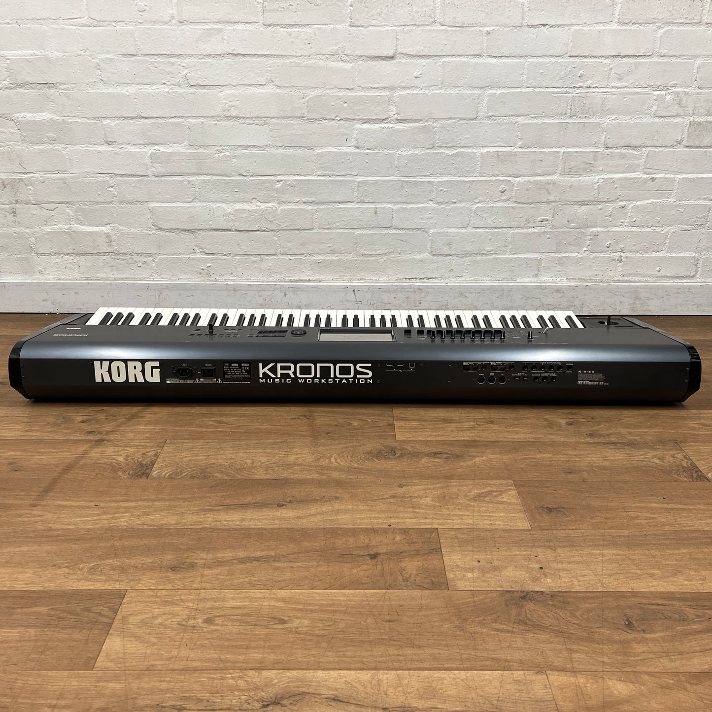 Korg Kronos 88: Serial No: 1682 | Second Hand