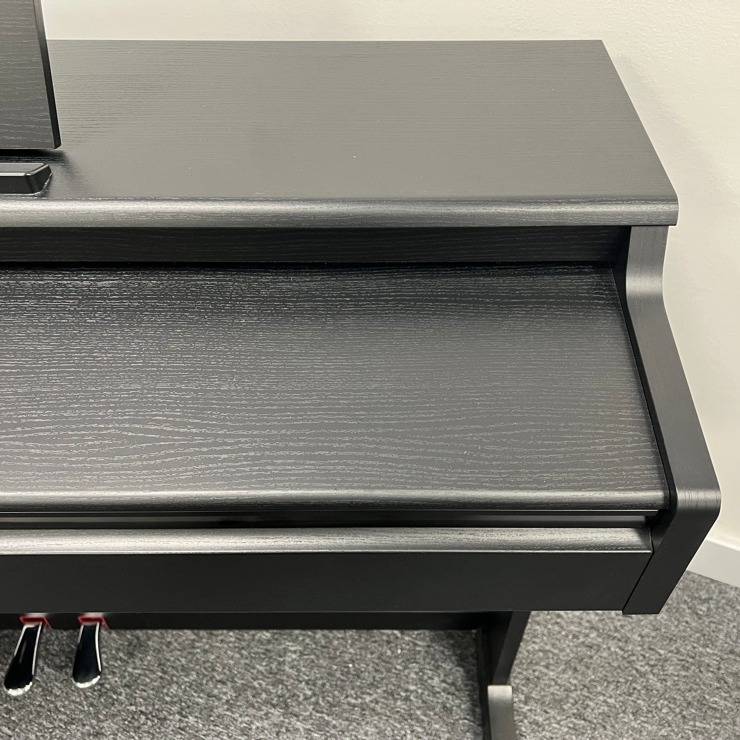 Yamaha YDP164B Digital Piano Digital Piano, Black; Serial No: BCZH01153 | Second Hand
