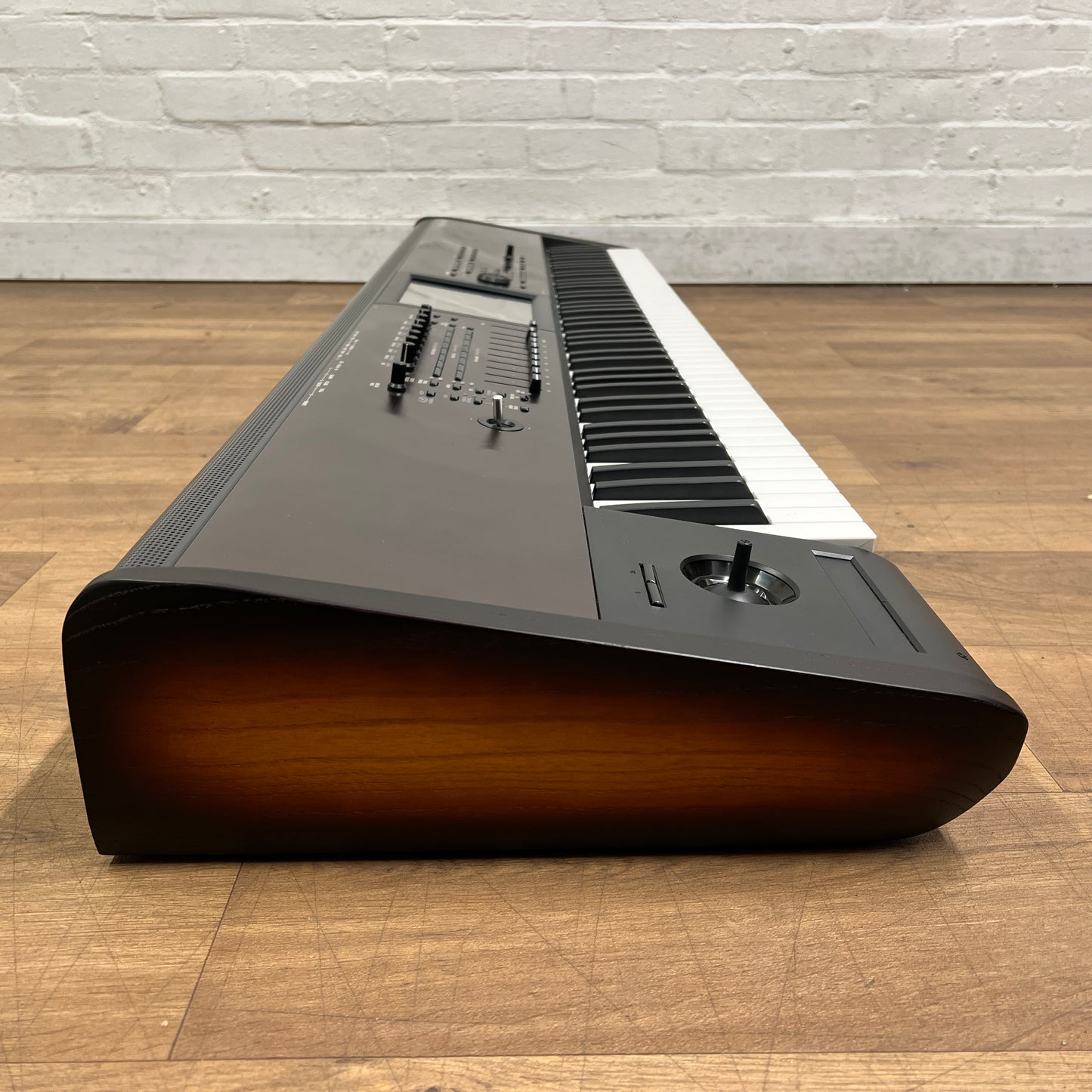 Korg Kronos 2 88-LS	Keyboard; Serial No: 261932 | Second Hand