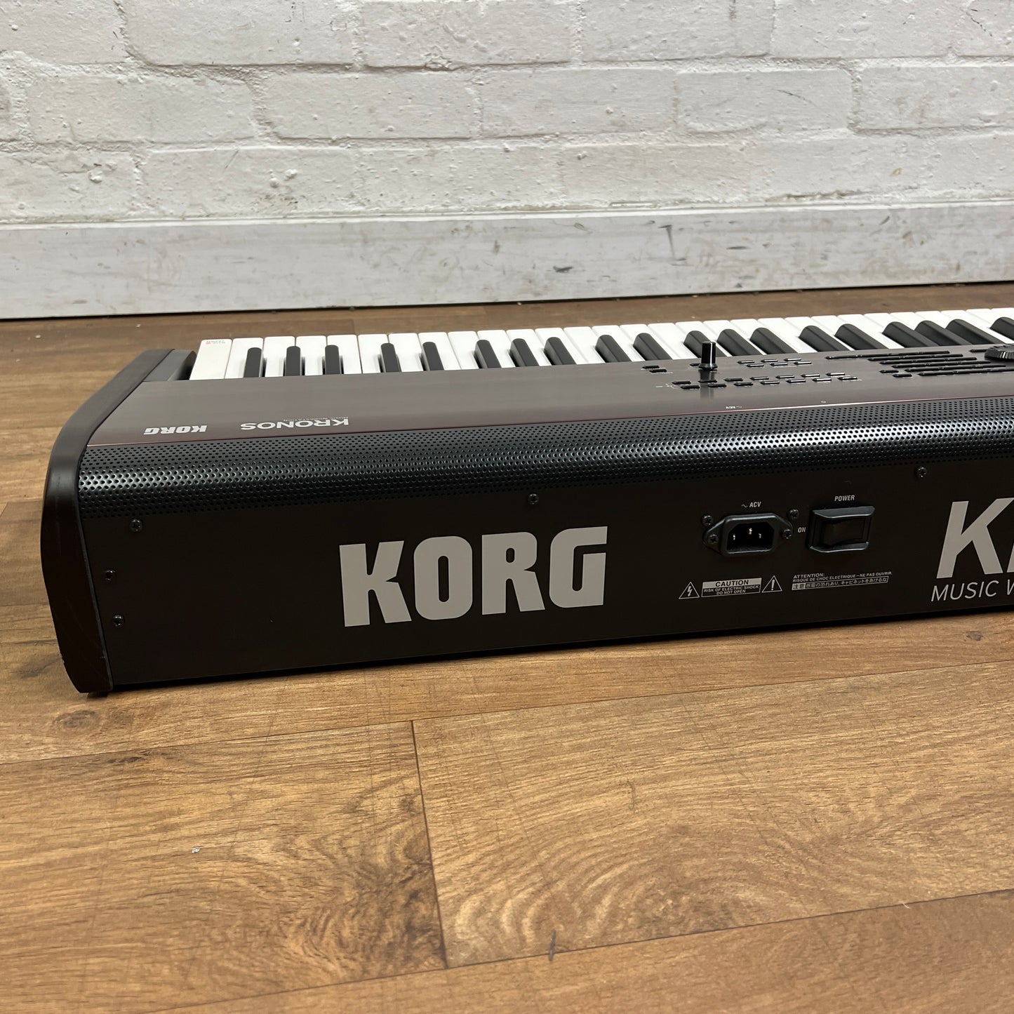Korg Kronos 2 88-LS	Keyboard; Serial No: 261932 | Second Hand