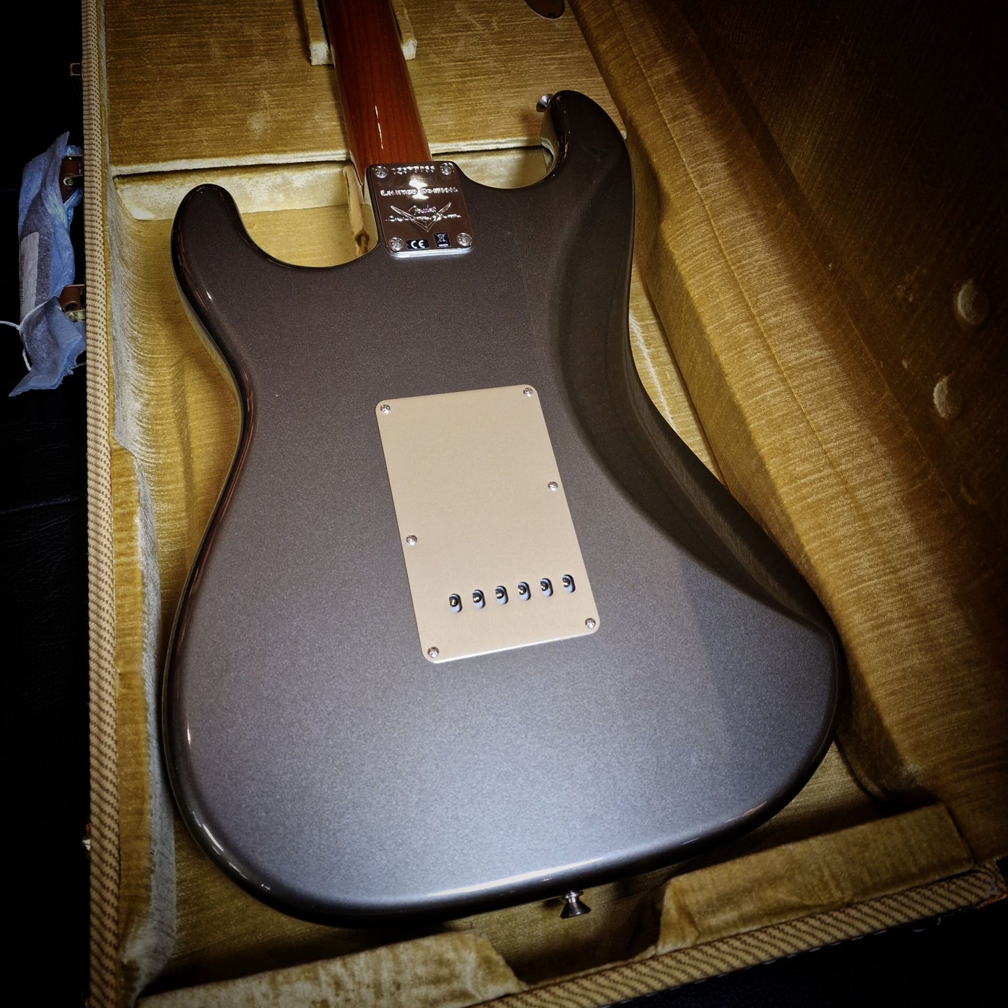 Fender Custom Shop Limited Edition Roasted Stratocaster Special NOS Electric Guitar May 2024; Aged Pewter : Serial Number: CZ579855 | Second Hand