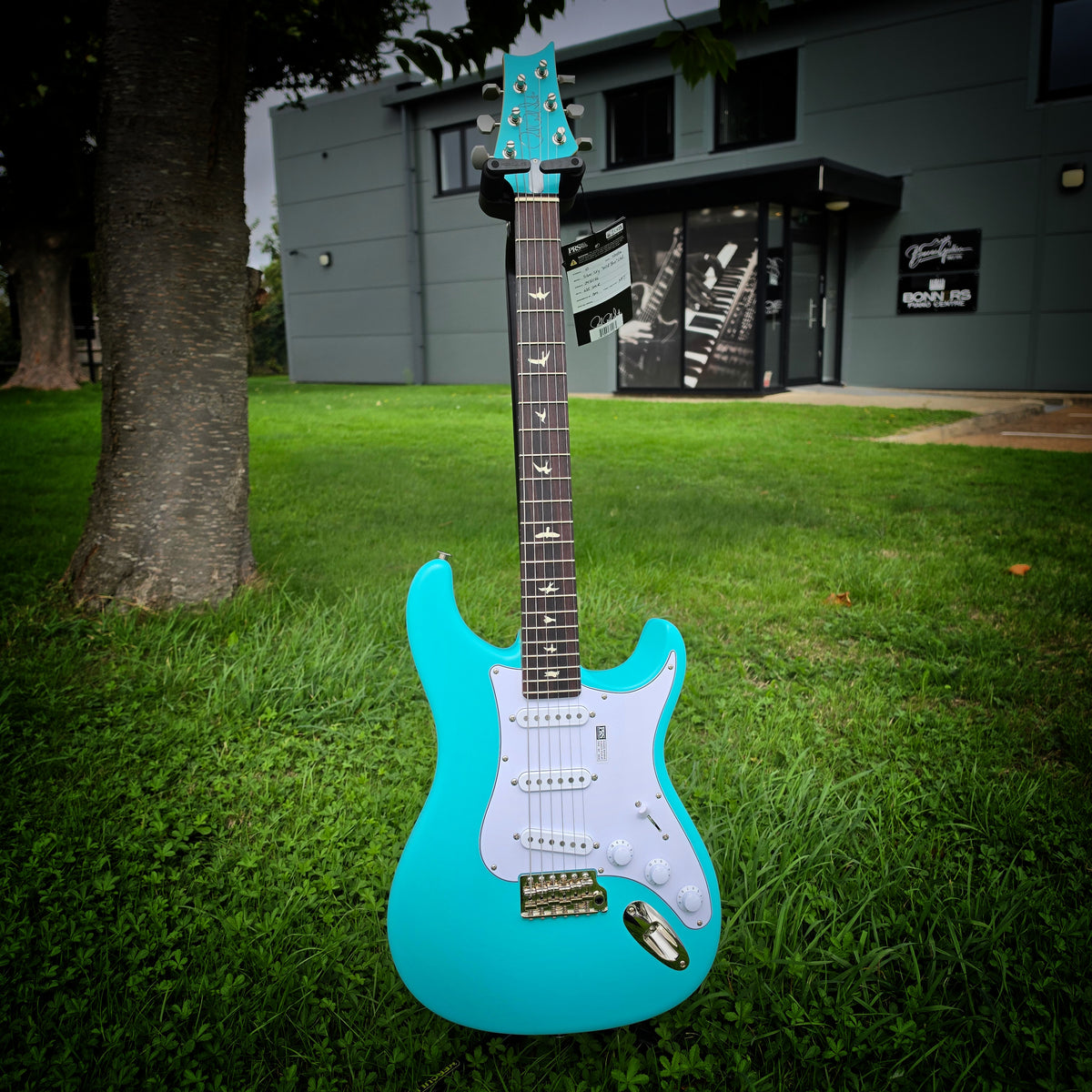 PRS Limited Edition Silver Sky Electric Guitar; Wild Blue