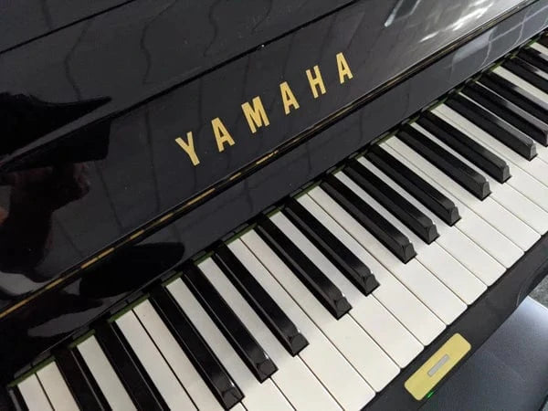 Yamaha Certified Reconditioned U3 Upright Piano With Stool; Ser No H1436426