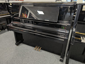 Second Hand Kawai US55 Upright Piano; Polished Ebony: Serial No: 1923385