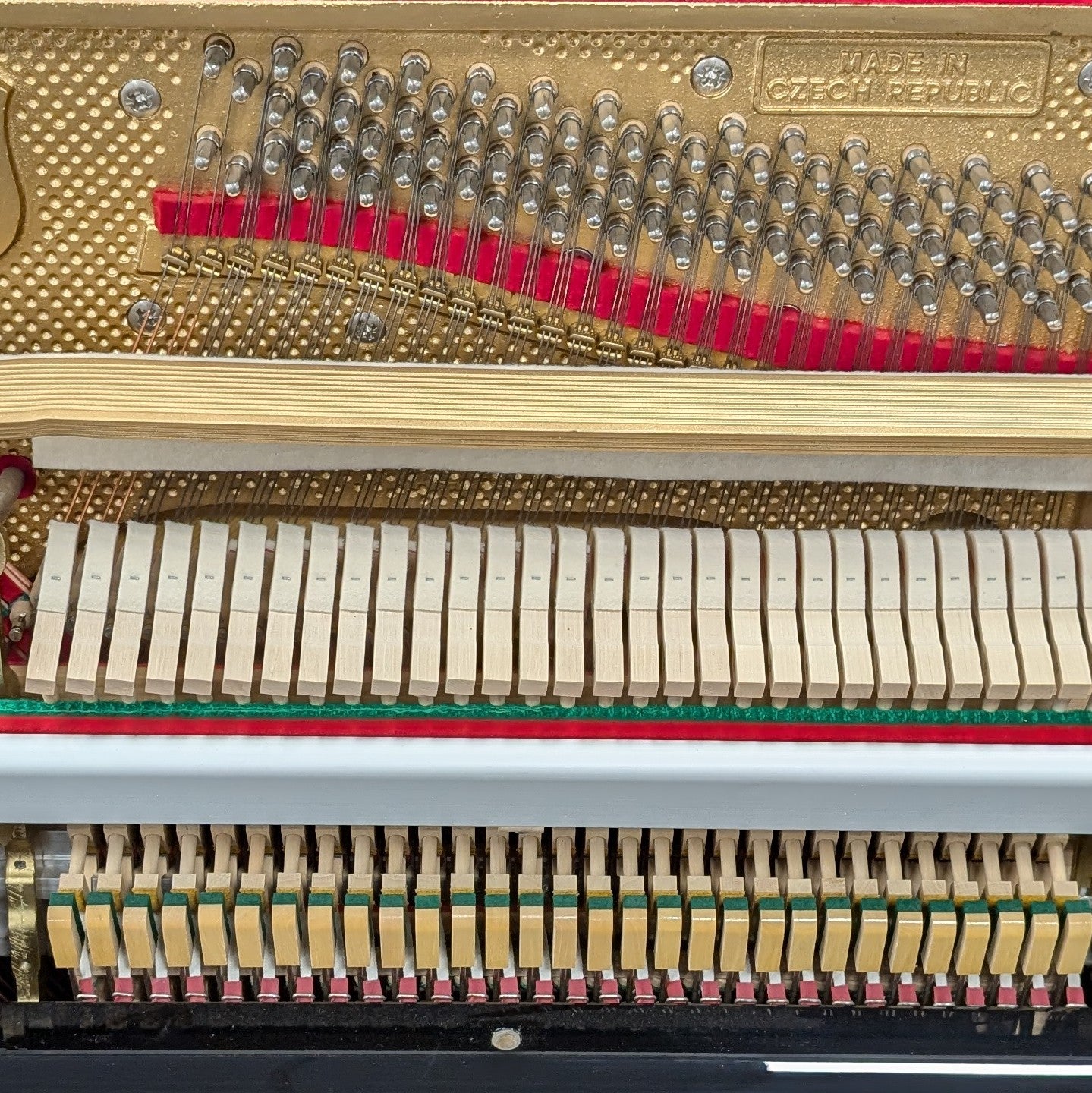 Petrof 118 P1 Upright Piano; Polished Ebony: Serial No: 586795 | Second Hand