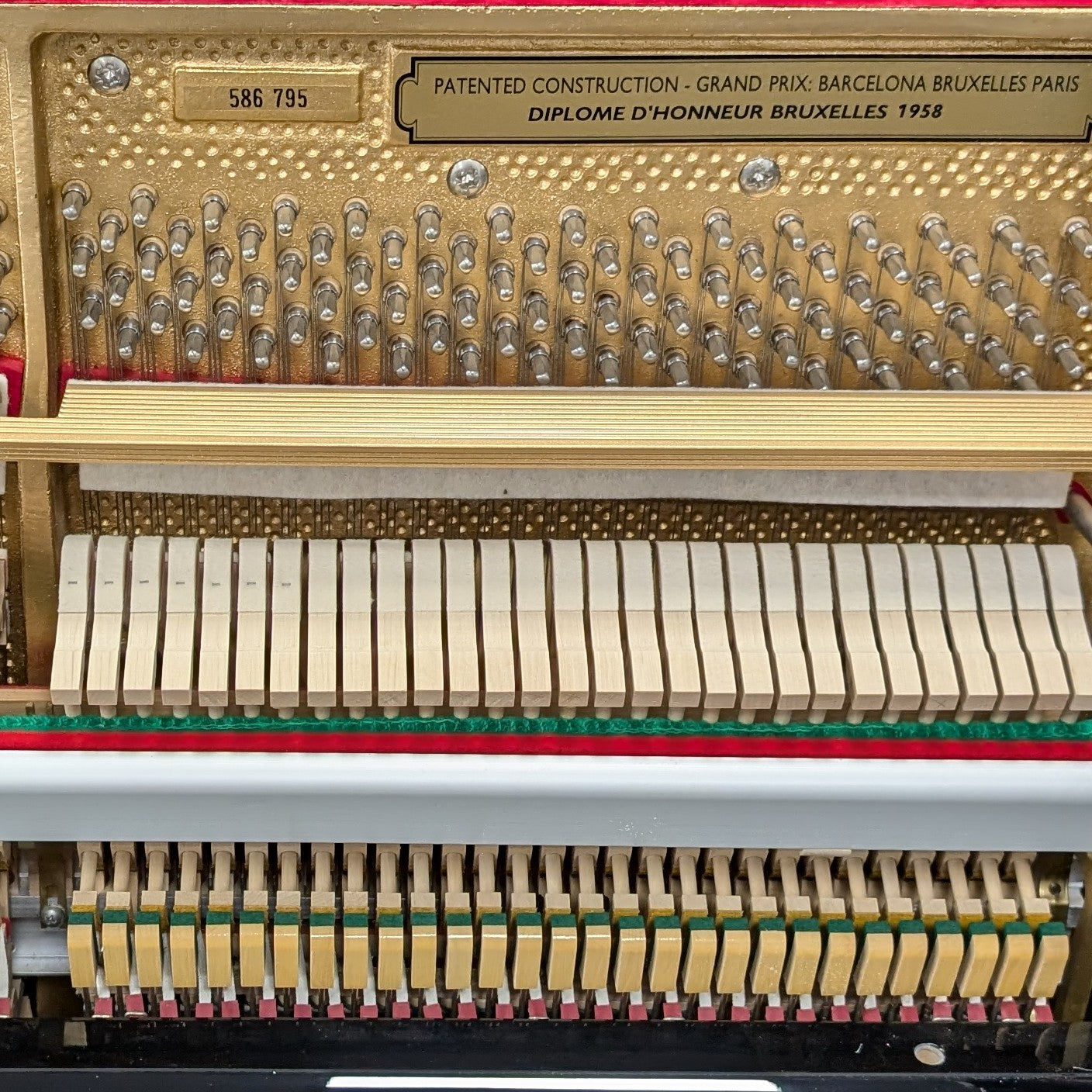 Petrof 118 P1 Upright Piano; Polished Ebony: Serial No: 586795 | Second Hand