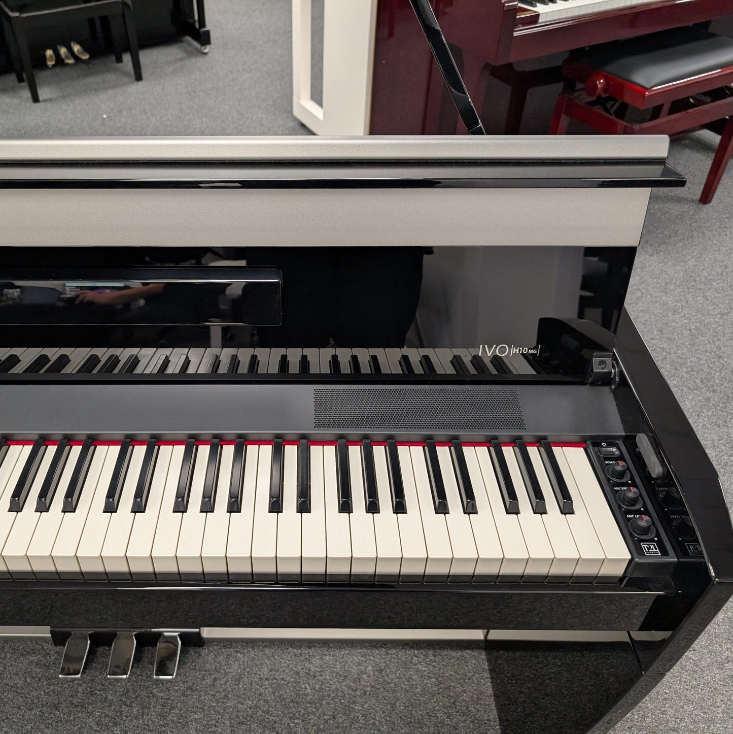 Dexibell H10 Mini Digital Grand in Polished Ebony; Serial No: 8023 | Ex Display