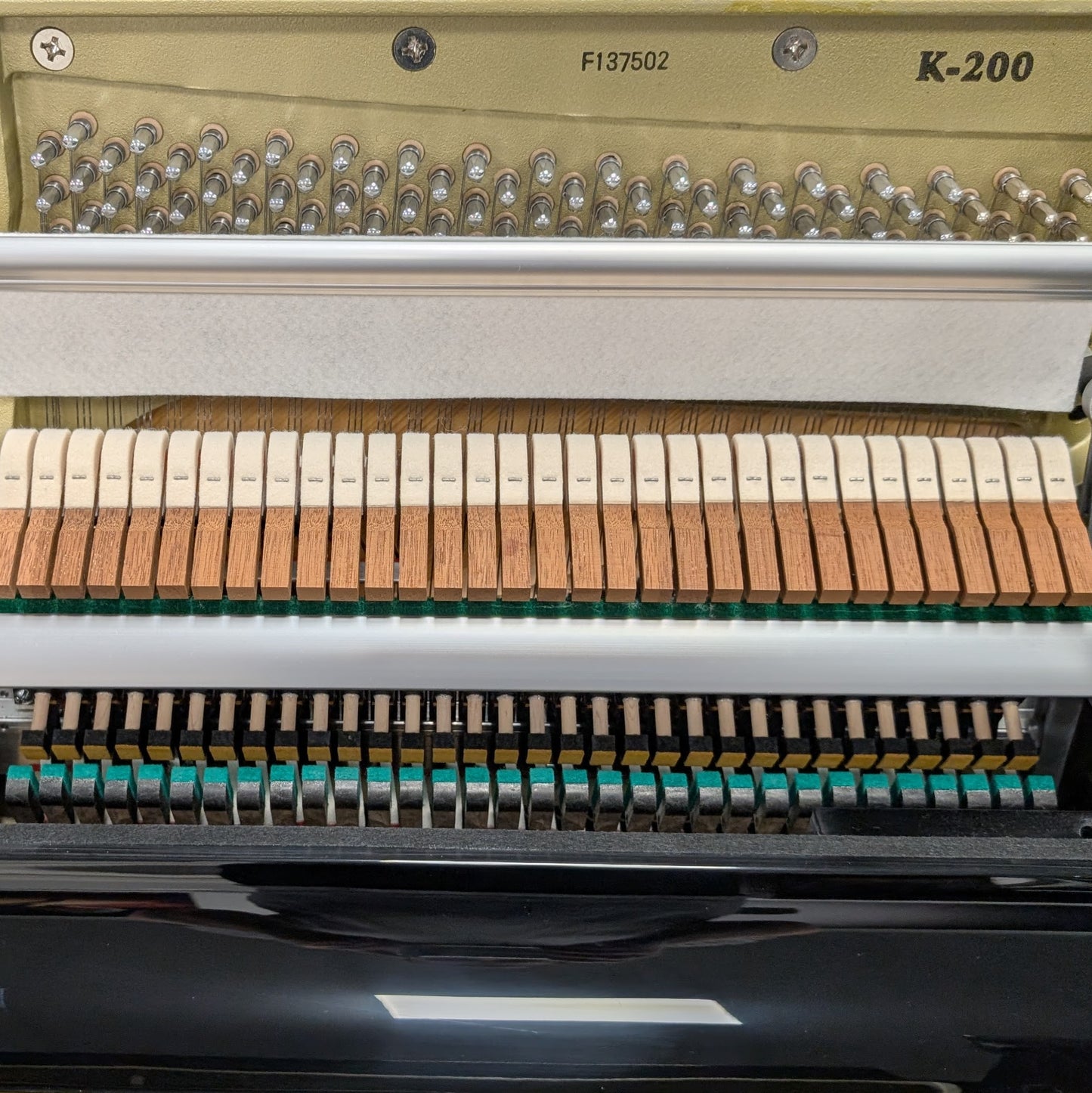 Kawai K200 Upright Piano In Polished Ebony: Serial No: F137502 | Second Hand