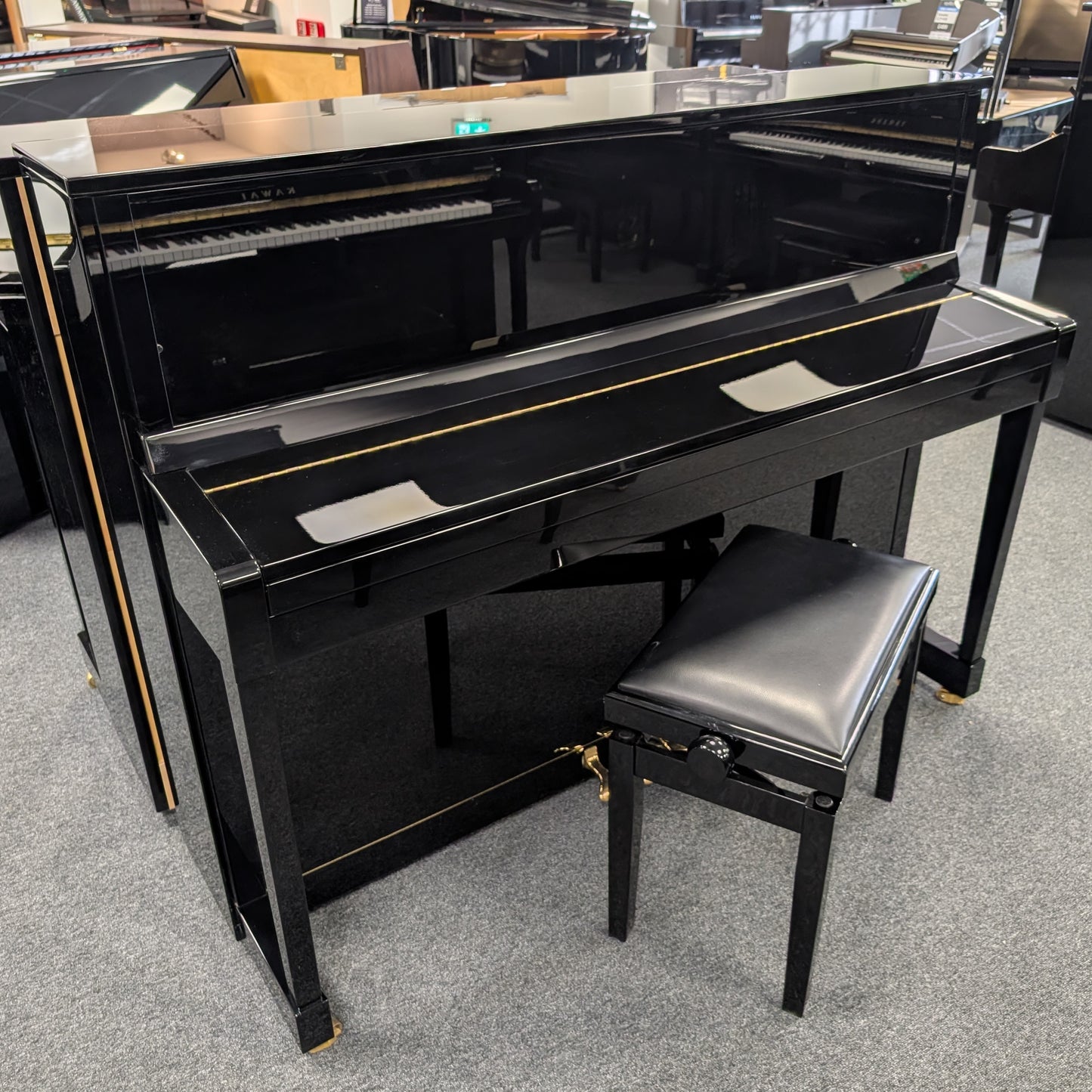 Schimmel 116 Upright Piano In Polished Ebony: Serial No: 340724 | Second Hand