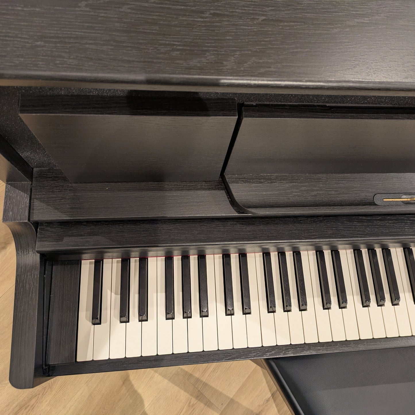 Roland LX706 Digital; Charcoal Black Digital Piano Incl Stool Serial No: Z6J0330 | Second Hand