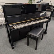 Yamaha U10 B1 Upright Piano in Polished Black: Serial No: 4406847 | Second Hand