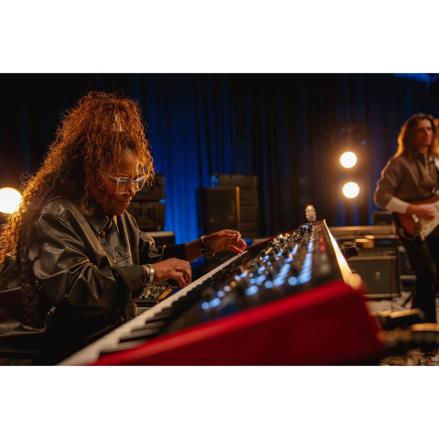 Roland V-Stage 88 Keyboard with Carry Bag Bundle