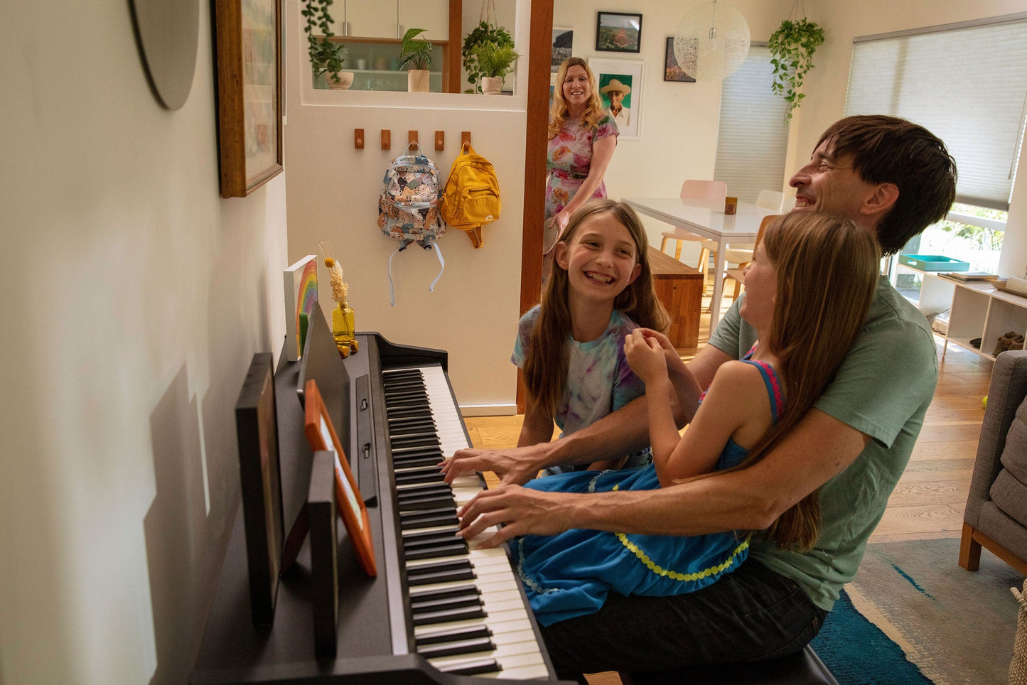 Roland RP107 Digital Piano; Black