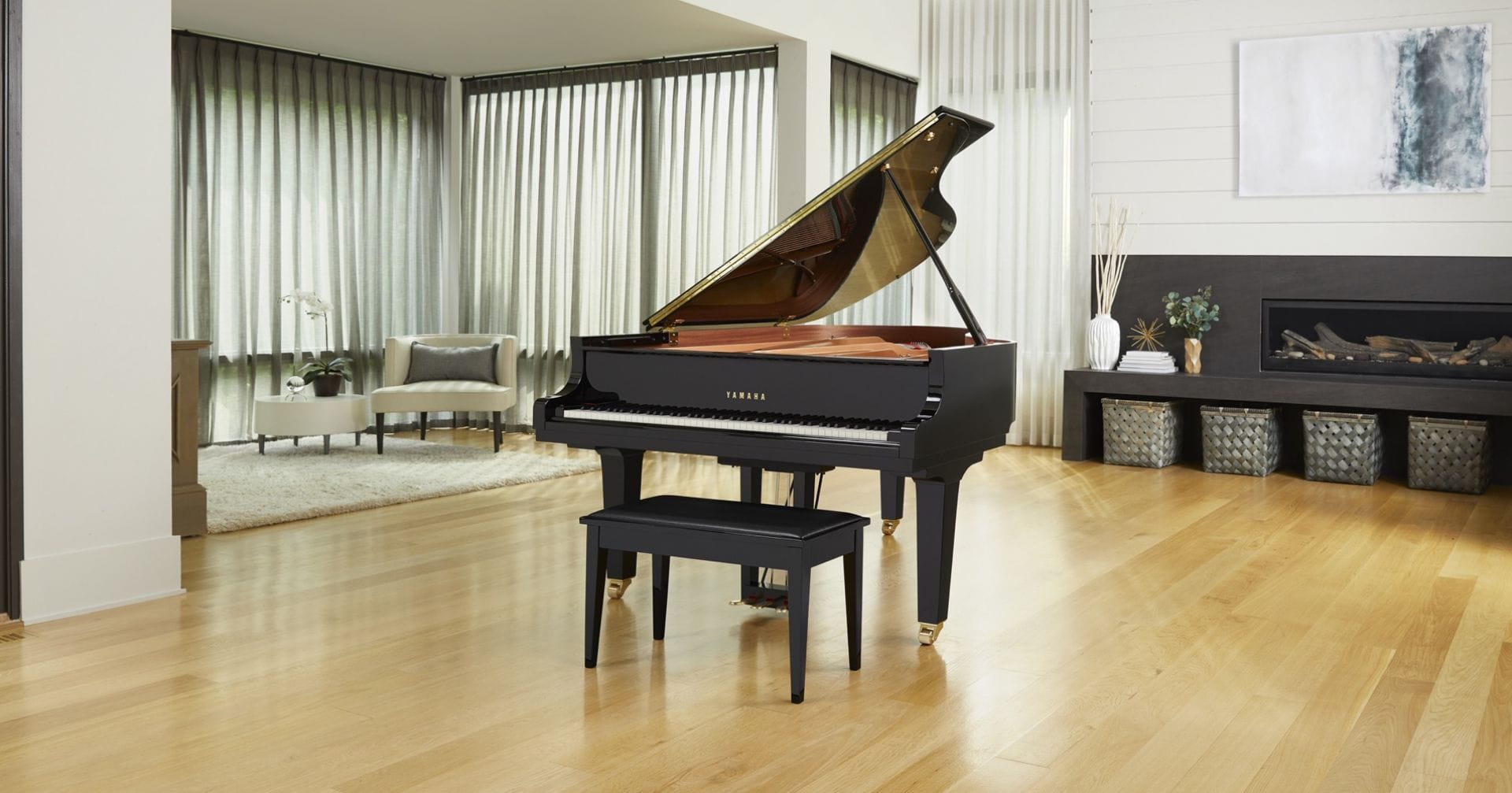 Yamaha GC1 Baby Grand Piano; Polished Ebony