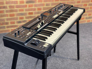 Hammond SK PRO 61 Ultimate Bundle