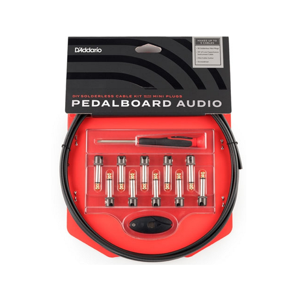Kit daddario online