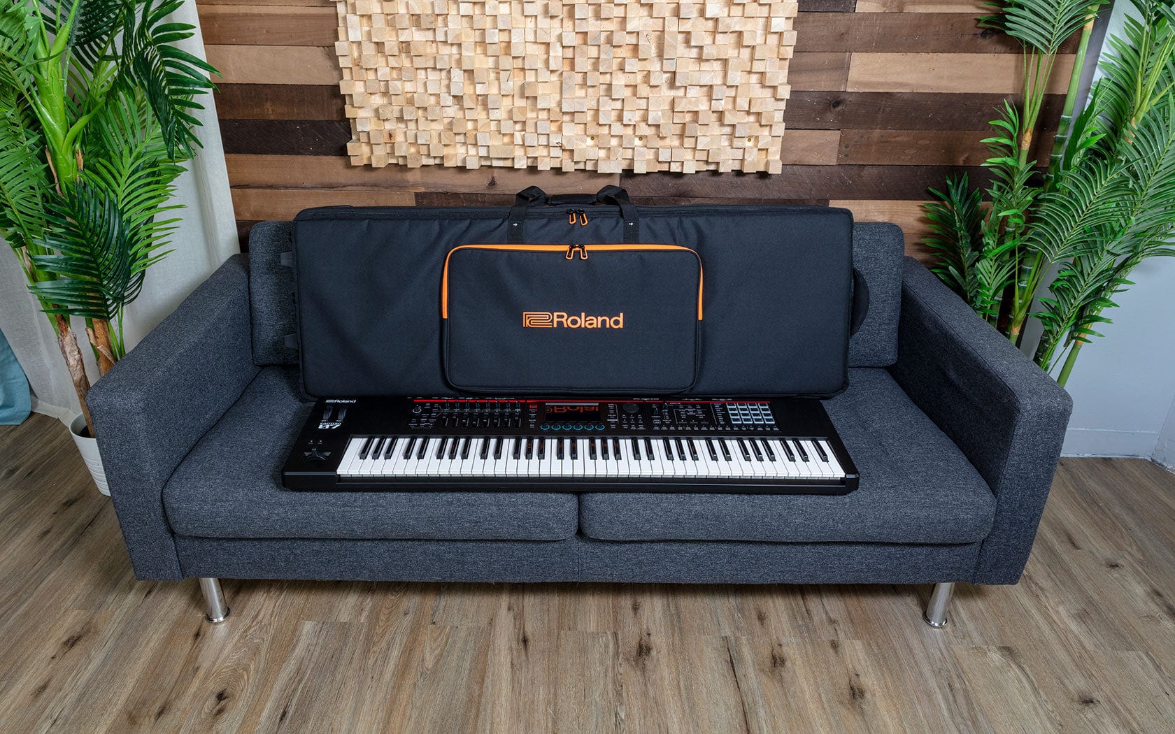 Roland SC-G76W3 76 Key Gold Series Pro Keyboard Bag | Bonners Music