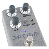 Fender Hammertone Space Delay Guitar Effects Pedal