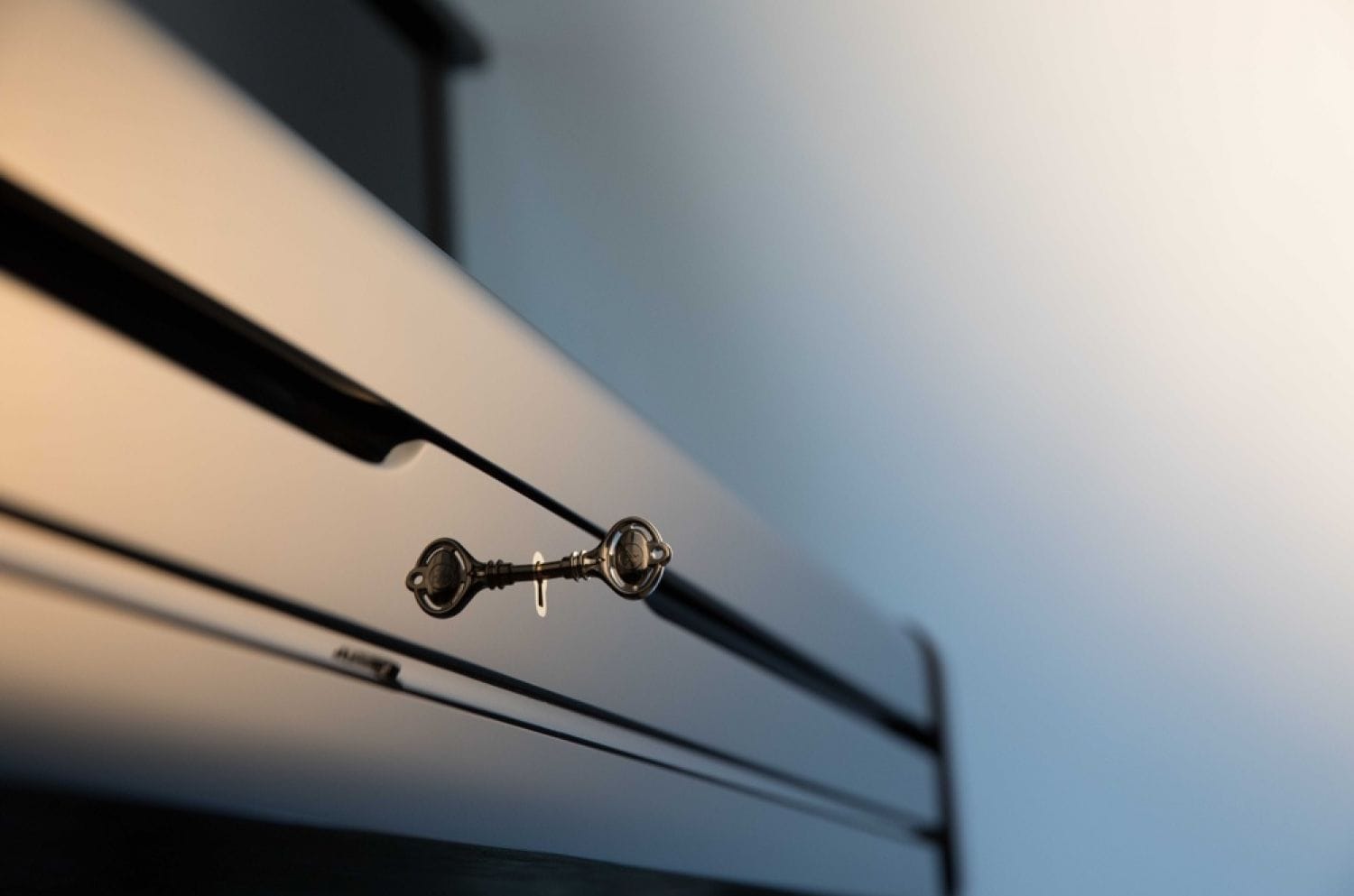 Yamaha YUS5 Upright Piano; Polished Ebony