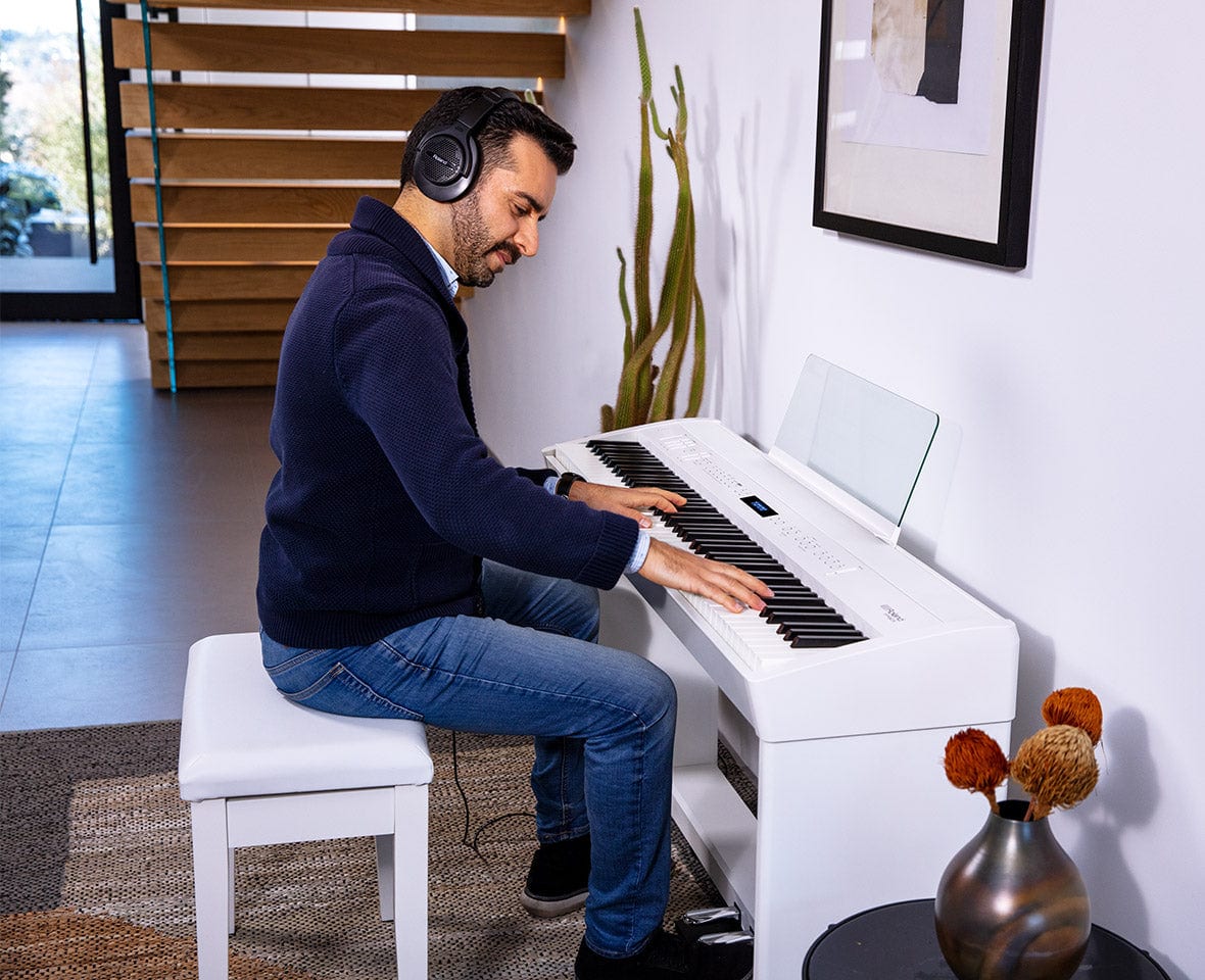 Roland FP90X White Piano Elite Package