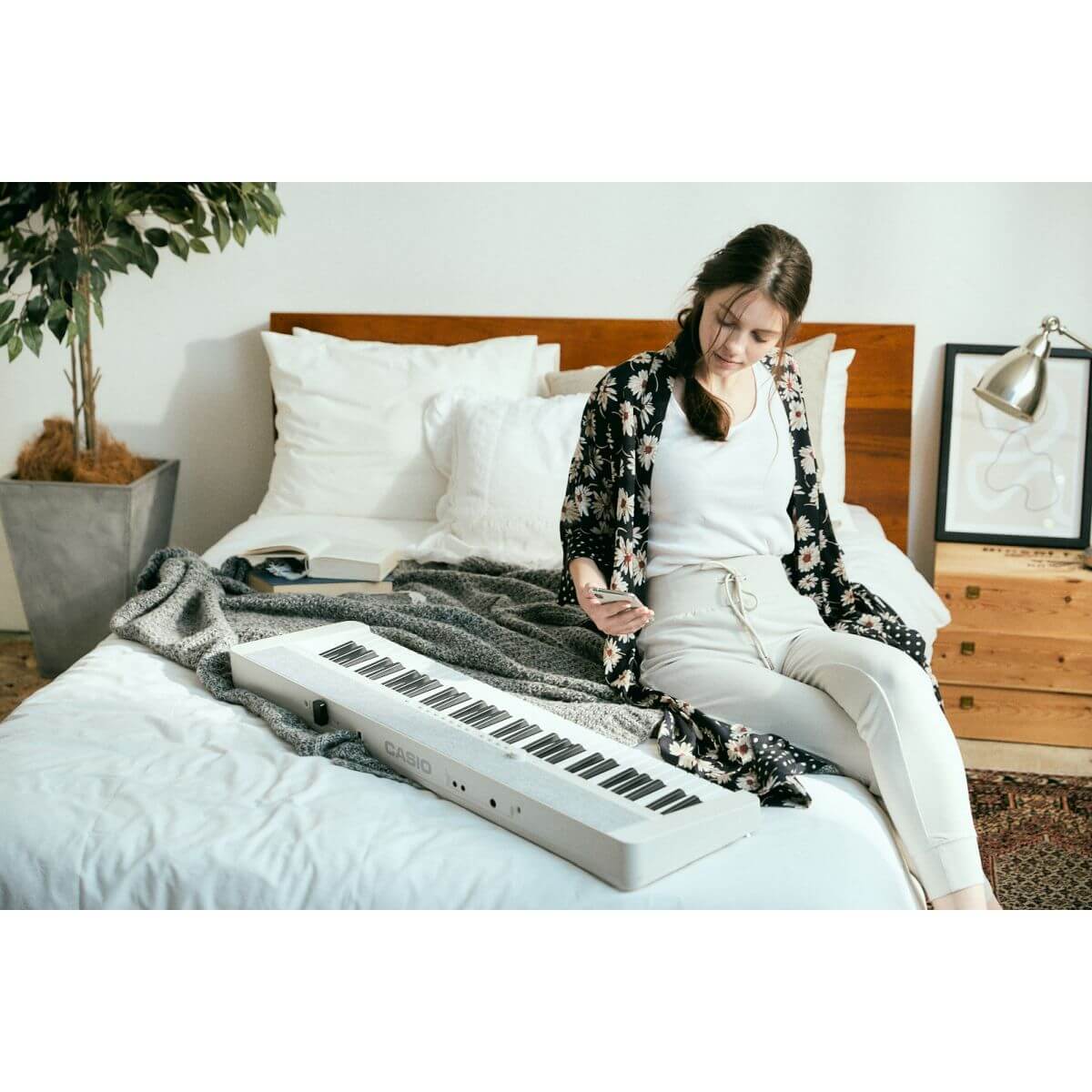 Casio CT-S1 Portable Piano Keyboard; White | Bonners Music