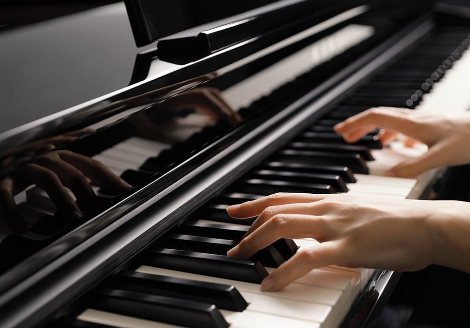 Kawai DG30 Polished Ebony Digital Grand Piano Value Package | Free Delivery & Installation