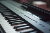 Kawai ES520 Digital Piano; Black With FREE Wooden Stand