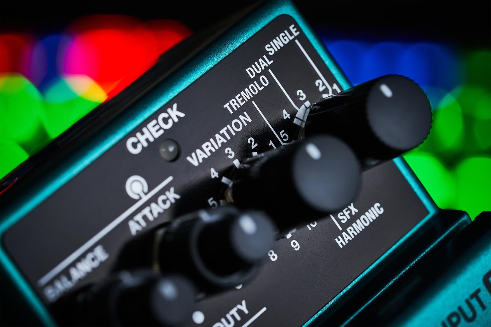 Boss SL2 Slicer Guitar Effects Pedal | Bonners Music